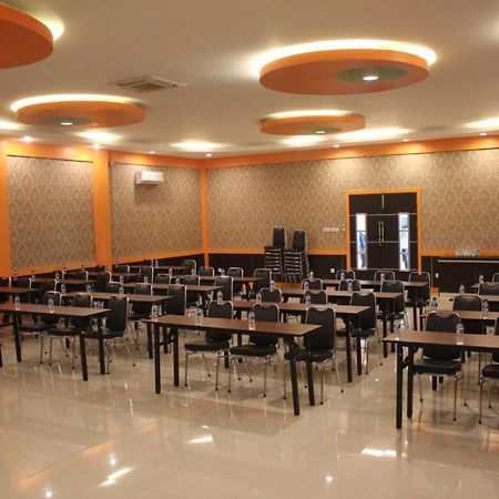 Hannah Hotel Syariah Painan Extérieur photo