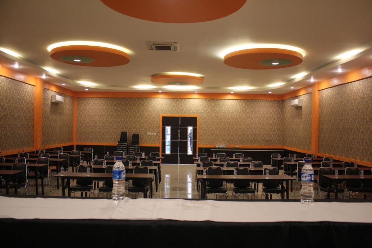 Hannah Hotel Syariah Painan Extérieur photo