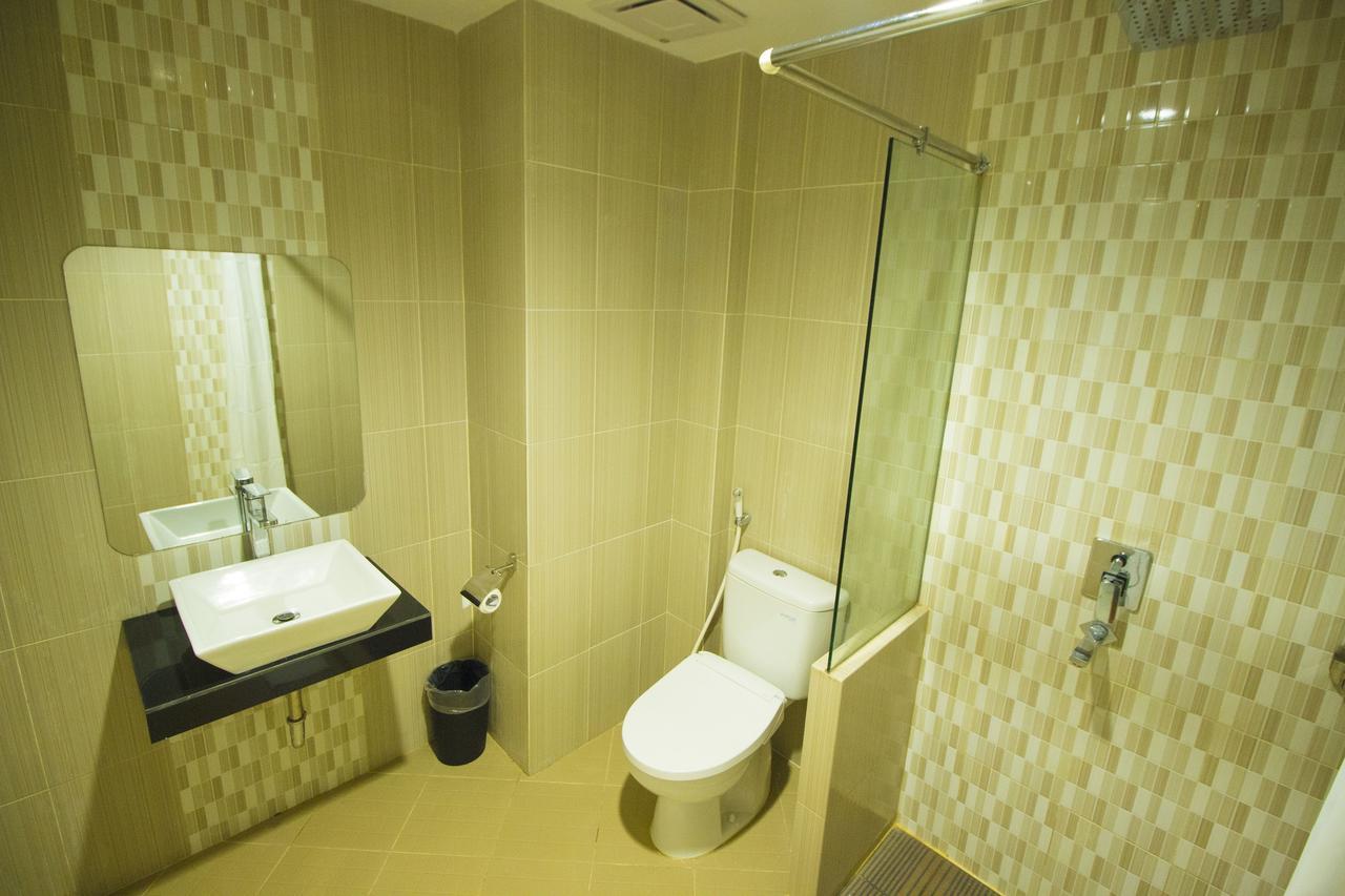 Hannah Hotel Syariah Painan Extérieur photo