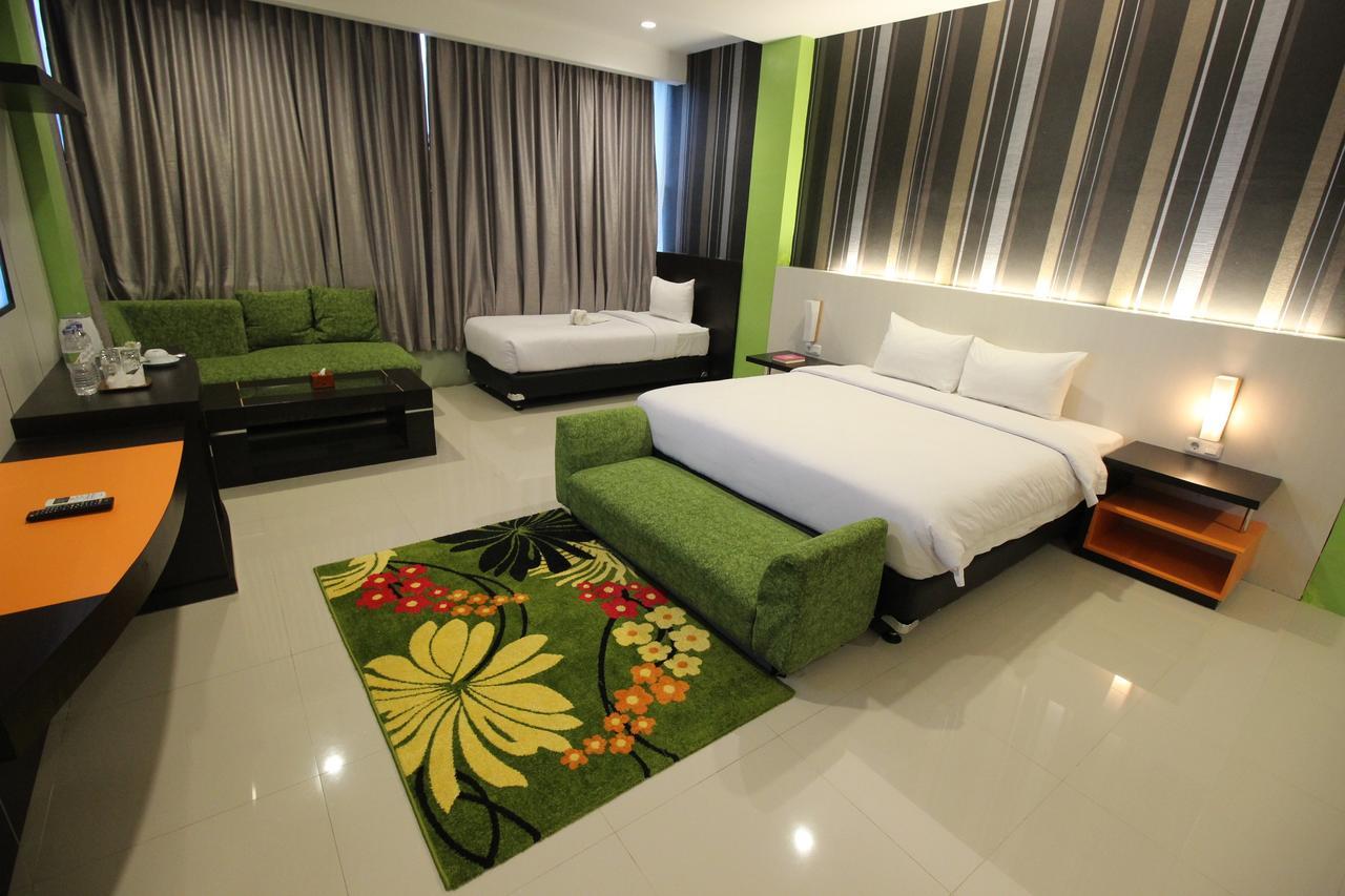 Hannah Hotel Syariah Painan Extérieur photo