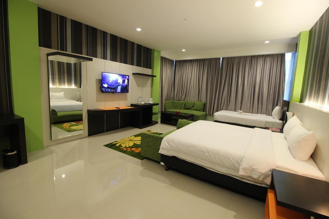 Hannah Hotel Syariah Painan Extérieur photo
